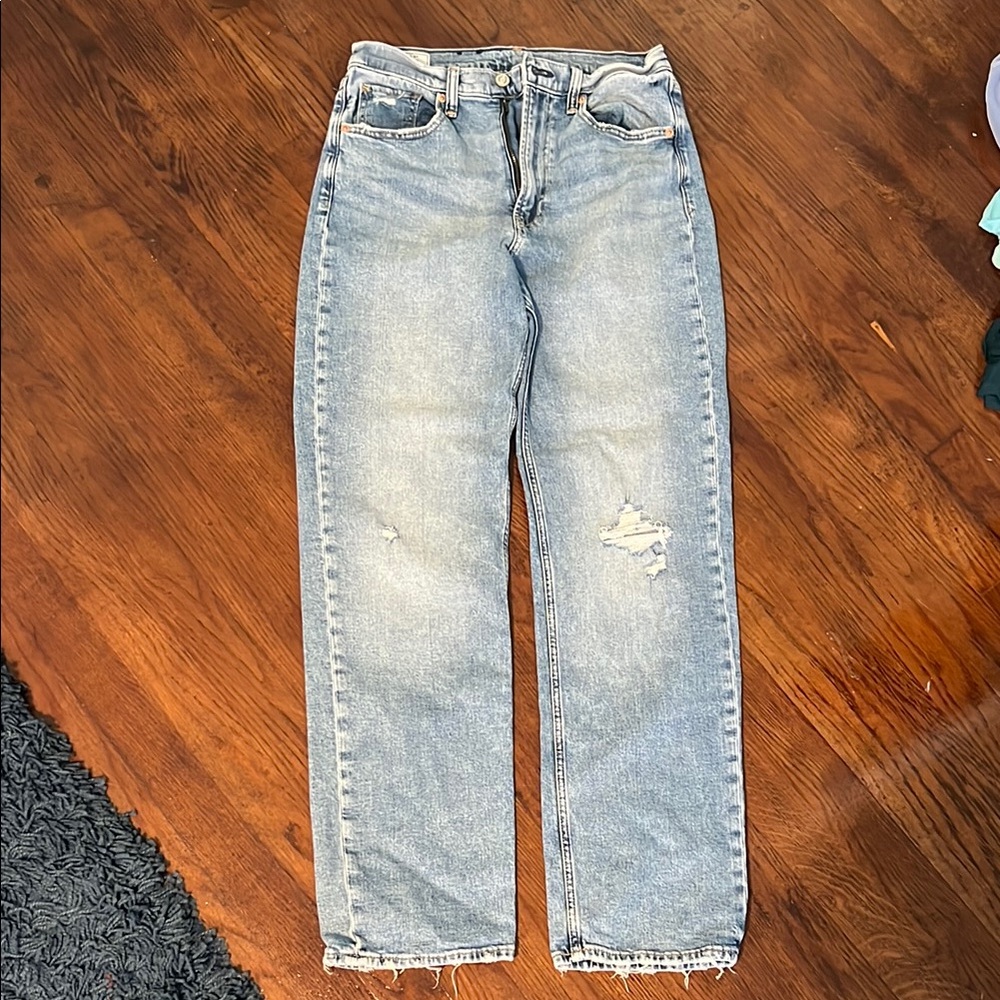 GAP Women's Light Blue Distressed Jeans